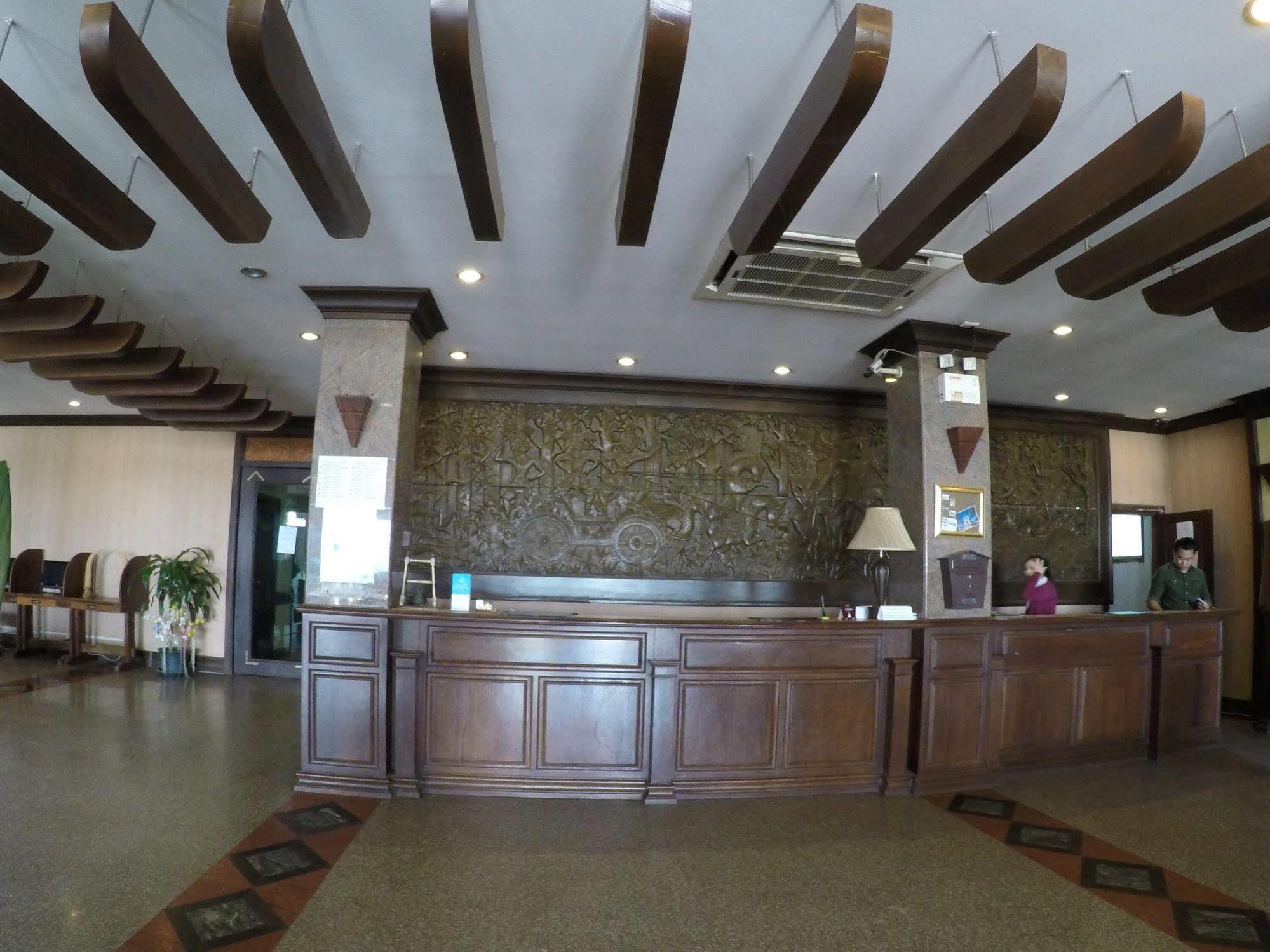Sengtawan Riverside Hotel Viêng Chăn Ngoại thất bức ảnh
