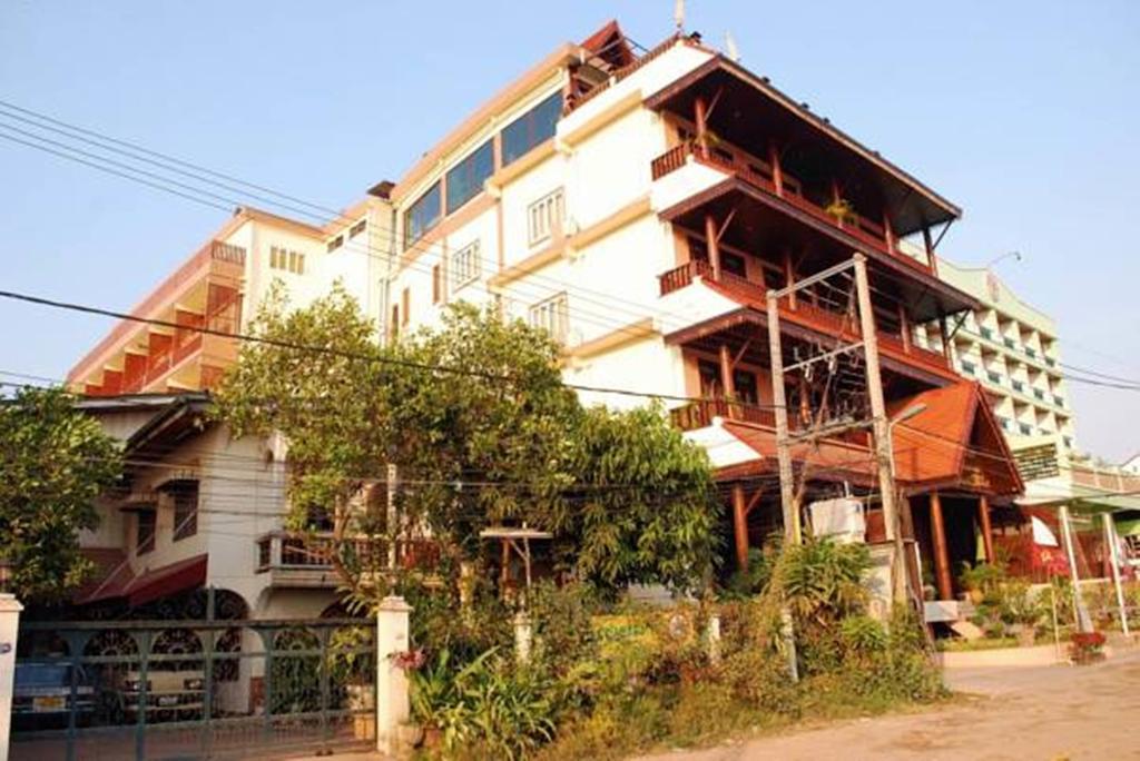 Sengtawan Riverside Hotel Viêng Chăn Ngoại thất bức ảnh